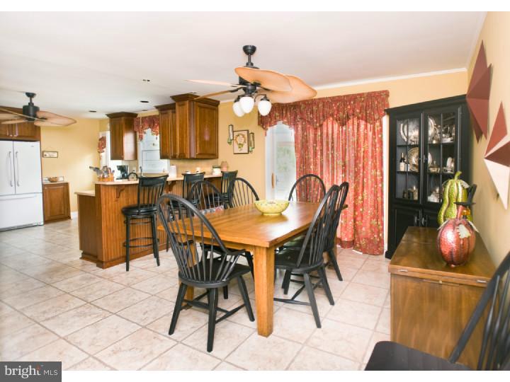 128 Locust Knoll Road Downingtown, PA 19335 - Photo 5 of 25 Gallery Image 5