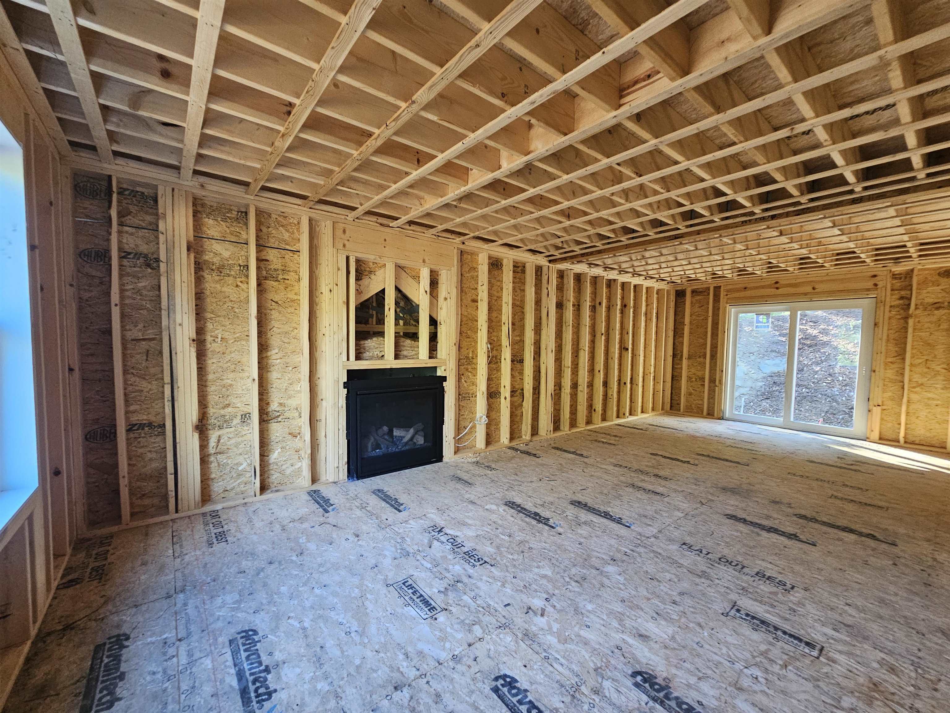 7 Shaw Road Pittsfield, NH 03263 - Photo 7 of 34 Gallery Image 7