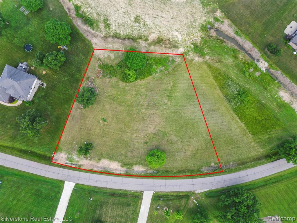 11572 Erin's Way Romeo, MI 48065 - Photo 5 of 24