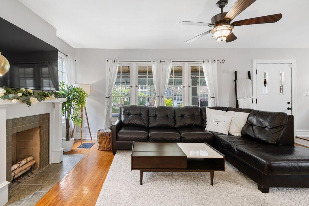 389 East Tulane Road Columbus, OH 43202 - Photo 9 of 30 389 East Tulane Road-9.jpg-SMALL