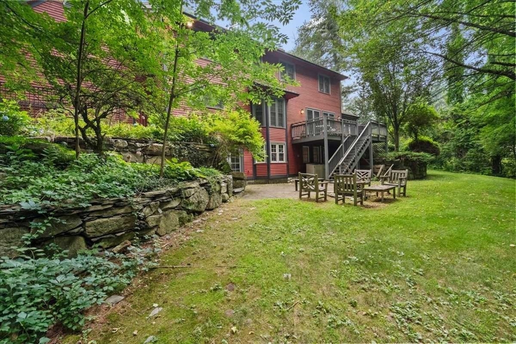 68 Vaughn Hill Road Bolton, MA 01740 - Photo 37 of 42