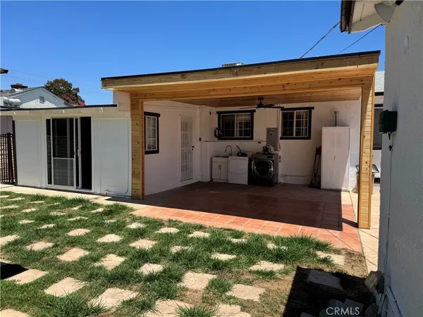 $4,500 | 8739 Tyrone Avenue, Panorama City, CA 91402