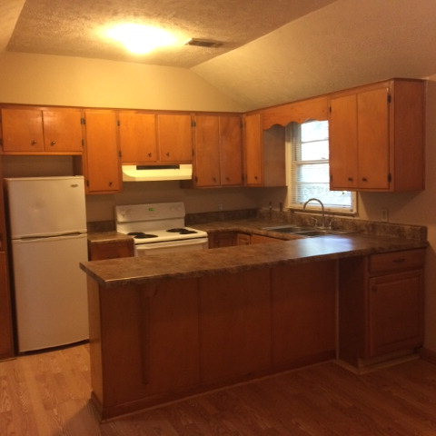 239 B Lancaster Street Southwest Aiken, SC 29801 - Photo 3 of 7