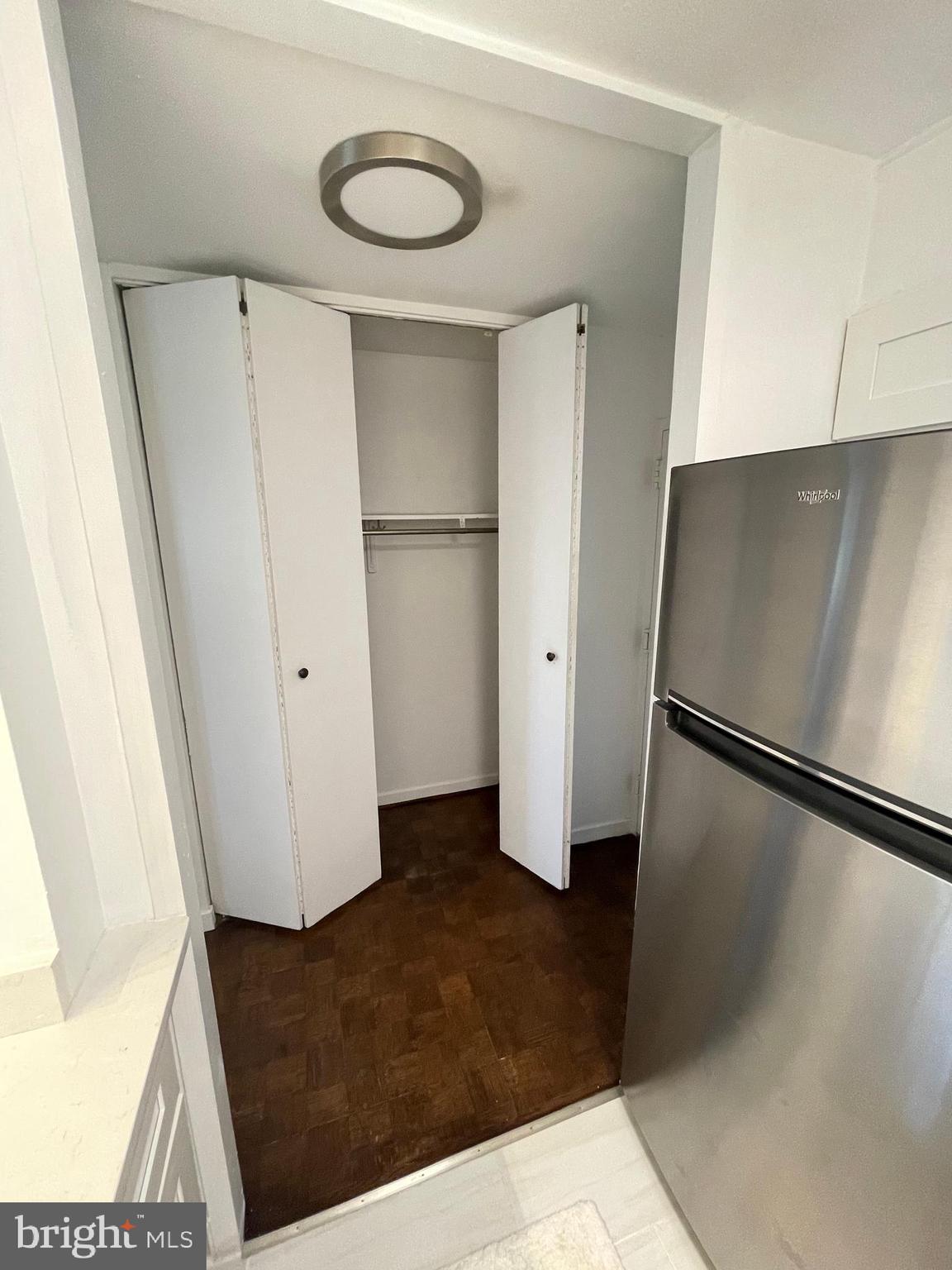 224-30 West Rittenhouse Square, Unit 1017 Philadelphia, PA 19103 - Photo 12 of 12