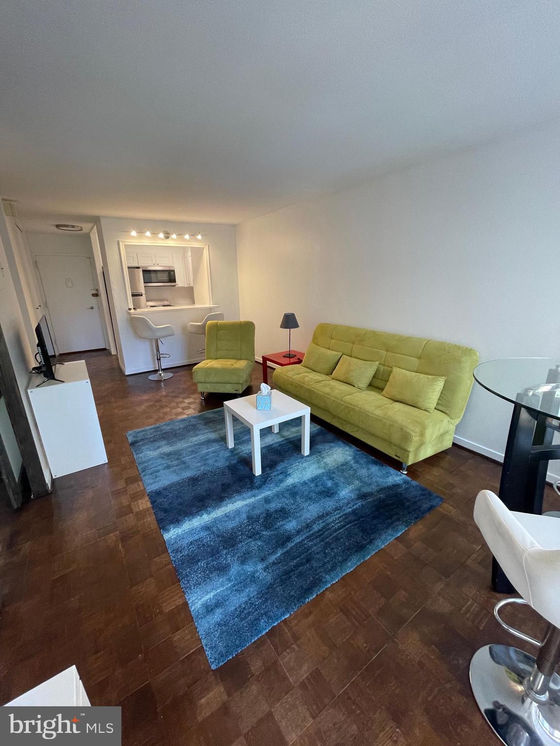 224-30 West Rittenhouse Square, Unit 1017 Philadelphia, PA 19103 - Photo 2 of 12