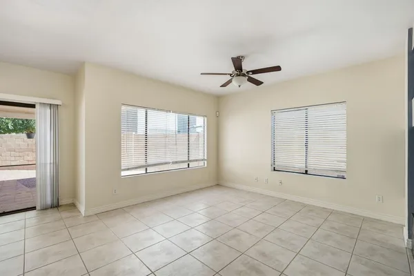 $2,200 | 1333 North Brittany Lane, Gilbert, AZ 85234