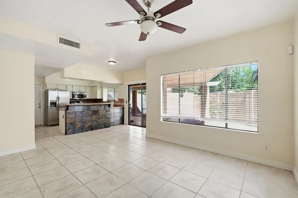 $2,200 | 1333 North Brittany Lane, Gilbert, AZ 85234