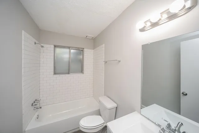 $1,605 | 5495 Flowering Peach Drive, Memphis, TN 38115