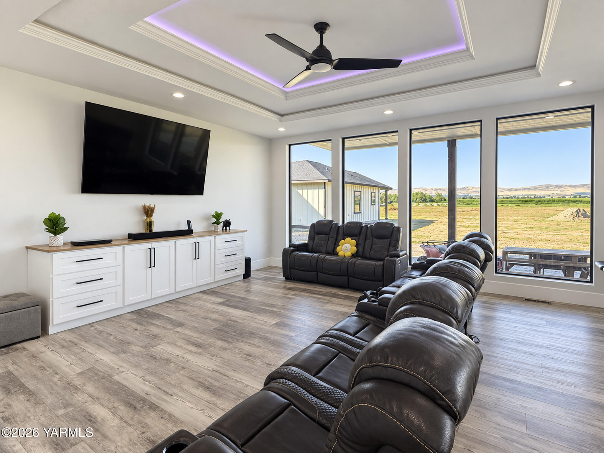 2261 Outlook Road Sunnyside, WA 98944 - Photo 15 of 32 5