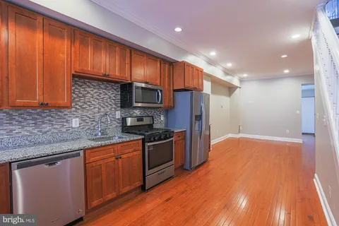 $325,000 | 5 South Curley Street, Baltimore, MD 21224