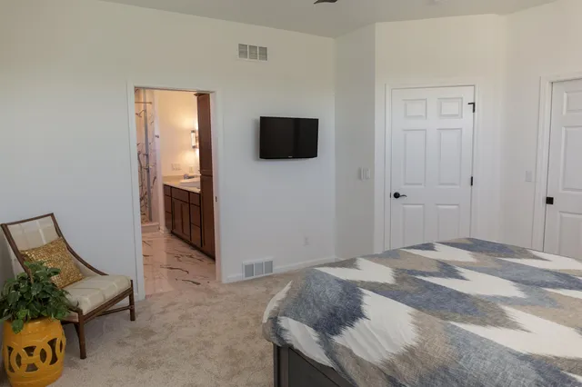 $499,900 | 349 Aspen Street, Belgium, WI 53004