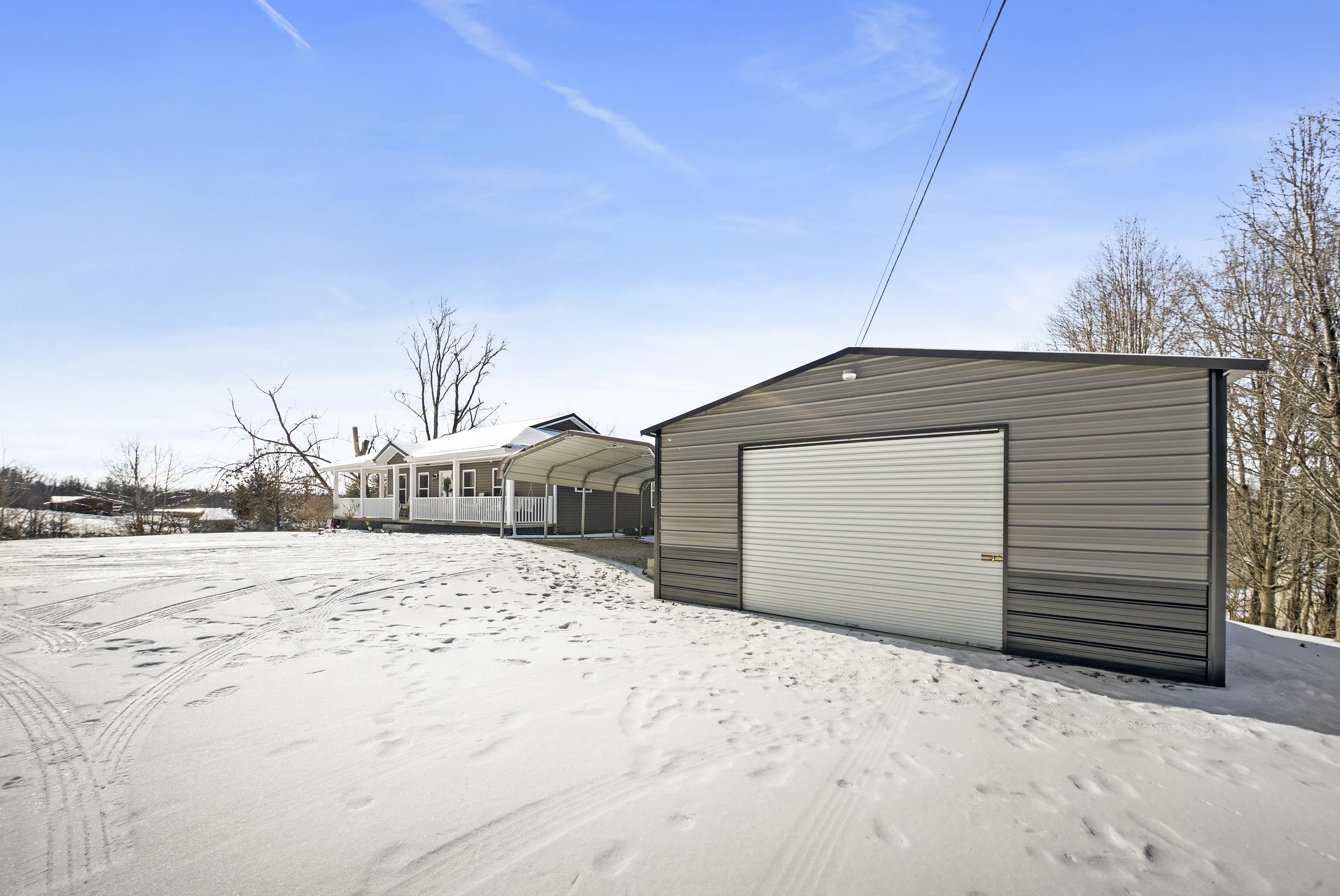 1222 Richard Drive Raceland, KY 41169 - Photo 3 of 32