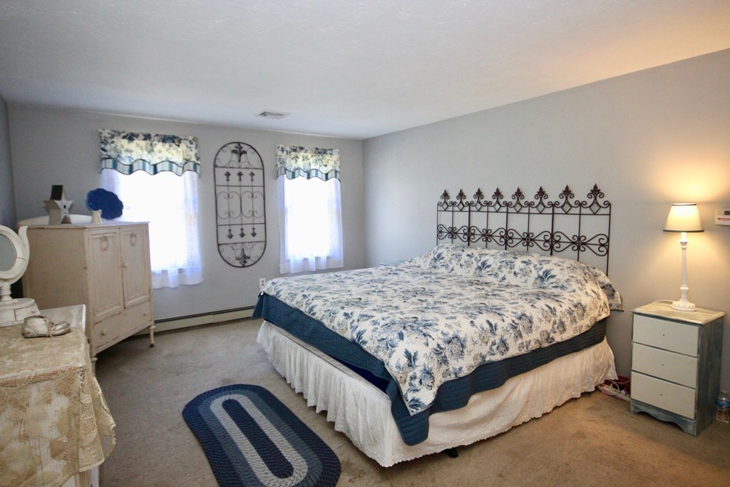 18 Cliff Road Bellingham, MA 02019 - Photo 15 of 30 Gallery Image 15