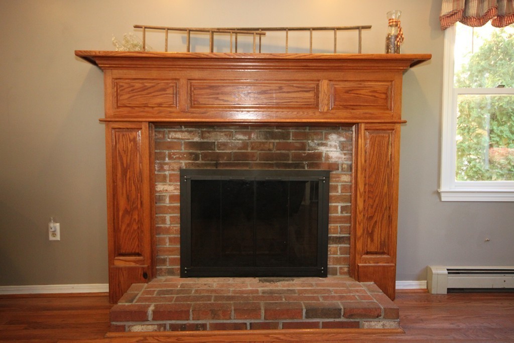 18 Cliff Road Bellingham, MA 02019 - Photo 8 of 30 Gallery Image 8
