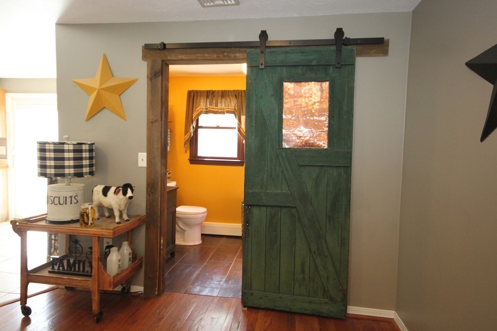 18 Cliff Road Bellingham, MA 02019 - Photo 10 of 30 Gallery Image 10