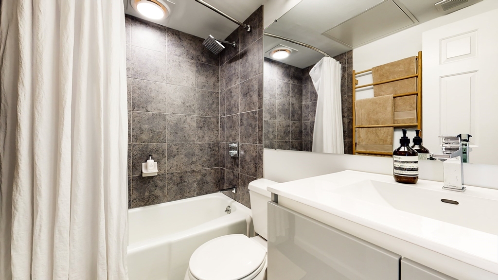 23 Bay State Road, Unit 5 Boston, MA 02215 - Photo 16 of 21