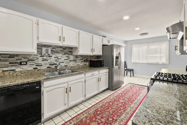 $429,900 | 1767 Hemlock Drive, Glendale Heights, IL 60139