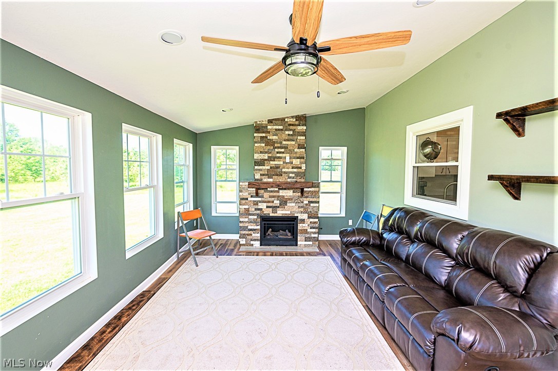 5885 Parkman Road Northwest Warren, OH 44481 - Photo 5 of 34 Gallery Image 5