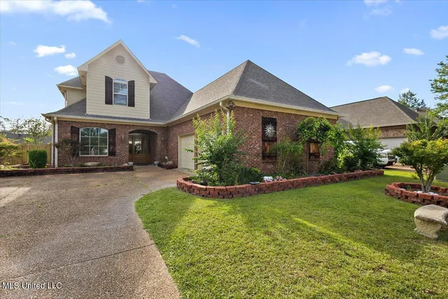 $355,000 | 115 Provonce Park, Brandon, MS 39042