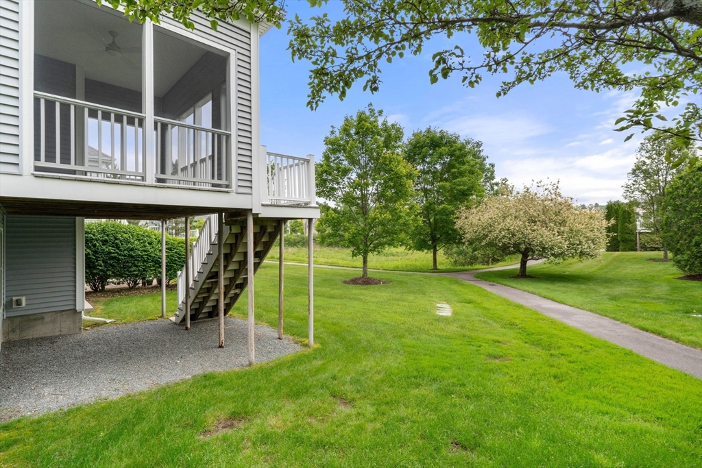 124 Grey Birch Road, Unit 124 Norfolk, MA 02056 - Photo 27 of 32 Gallery Image 27