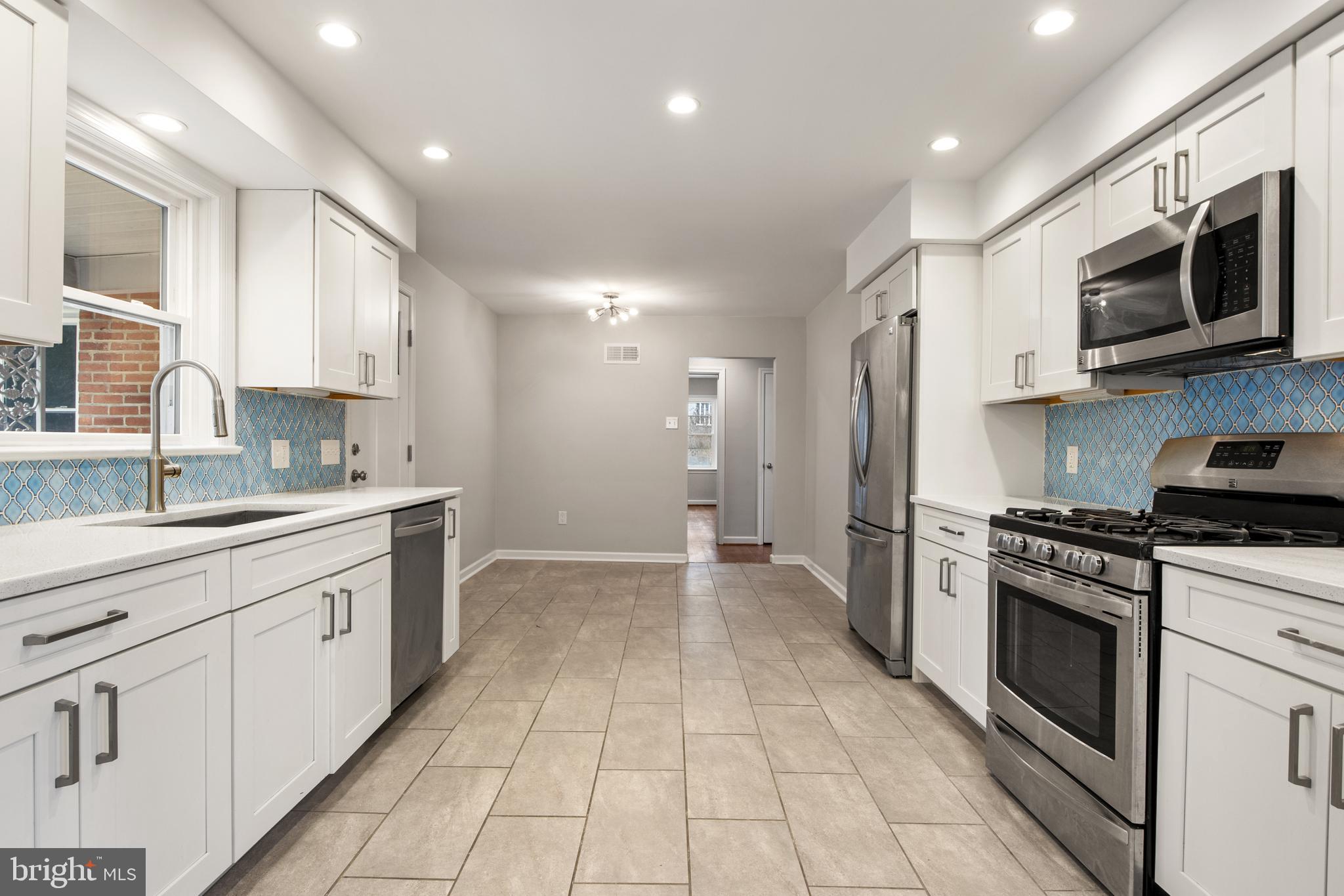 112 Irving Road York, PA 17403 - Photo 13 of 57 Gallery Image 13
