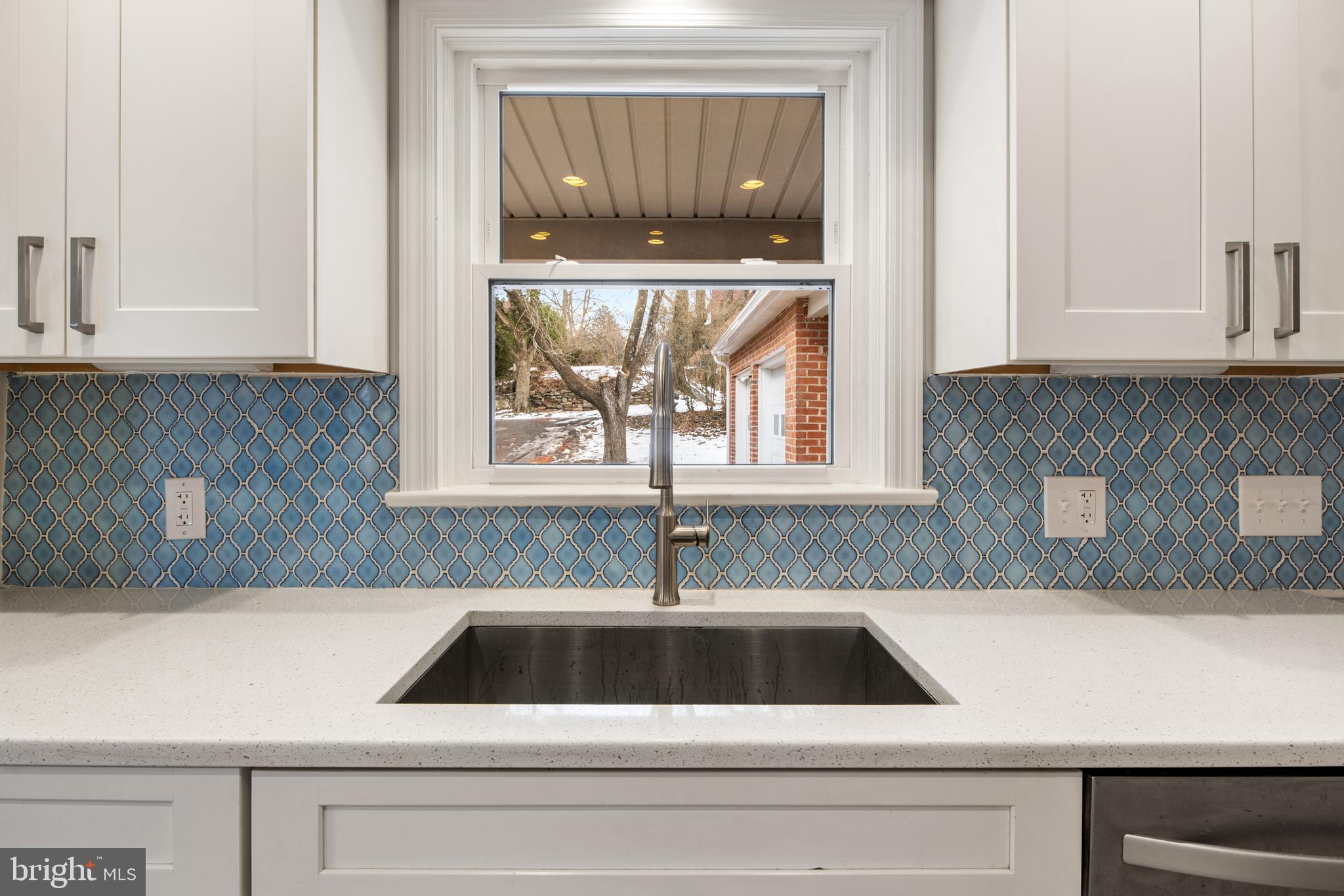112 Irving Road York, PA 17403 - Photo 16 of 57 Gallery Image 16