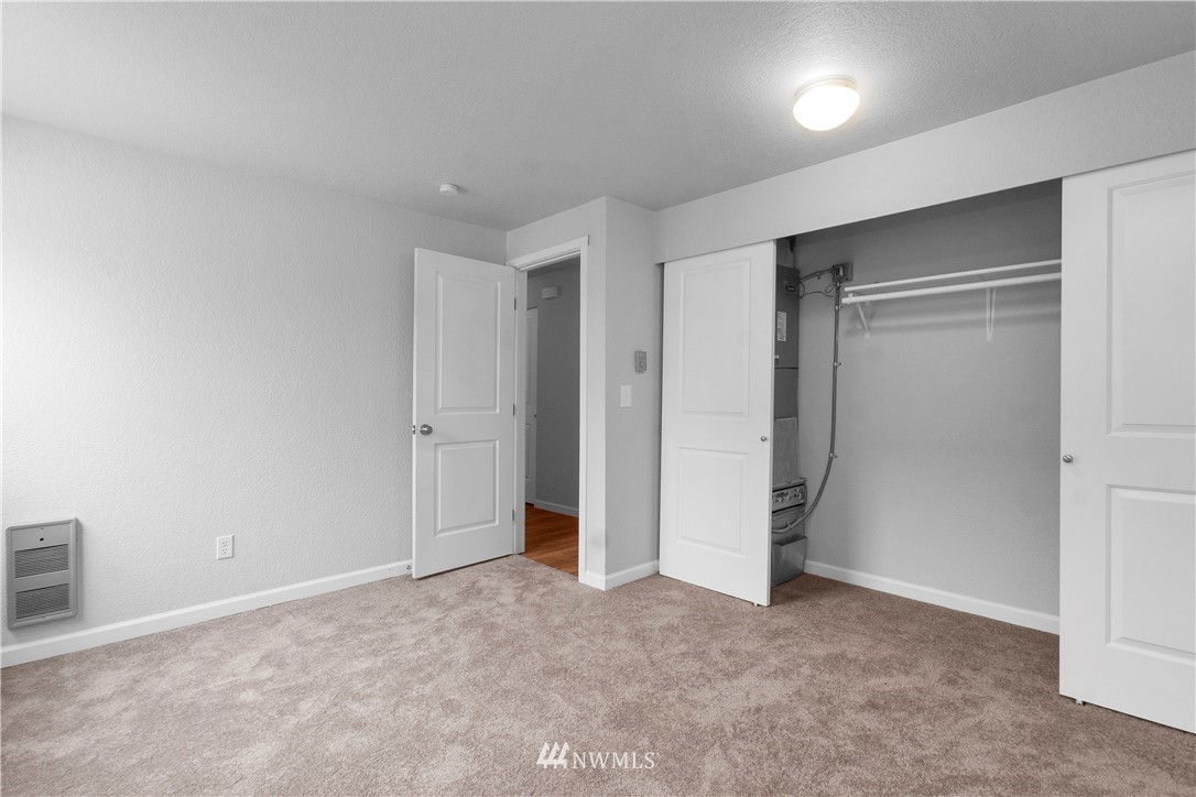 1454 Diamond Road Southeast Lacey, WA 98503 - Photo 12 of 16 Gallery Image 12