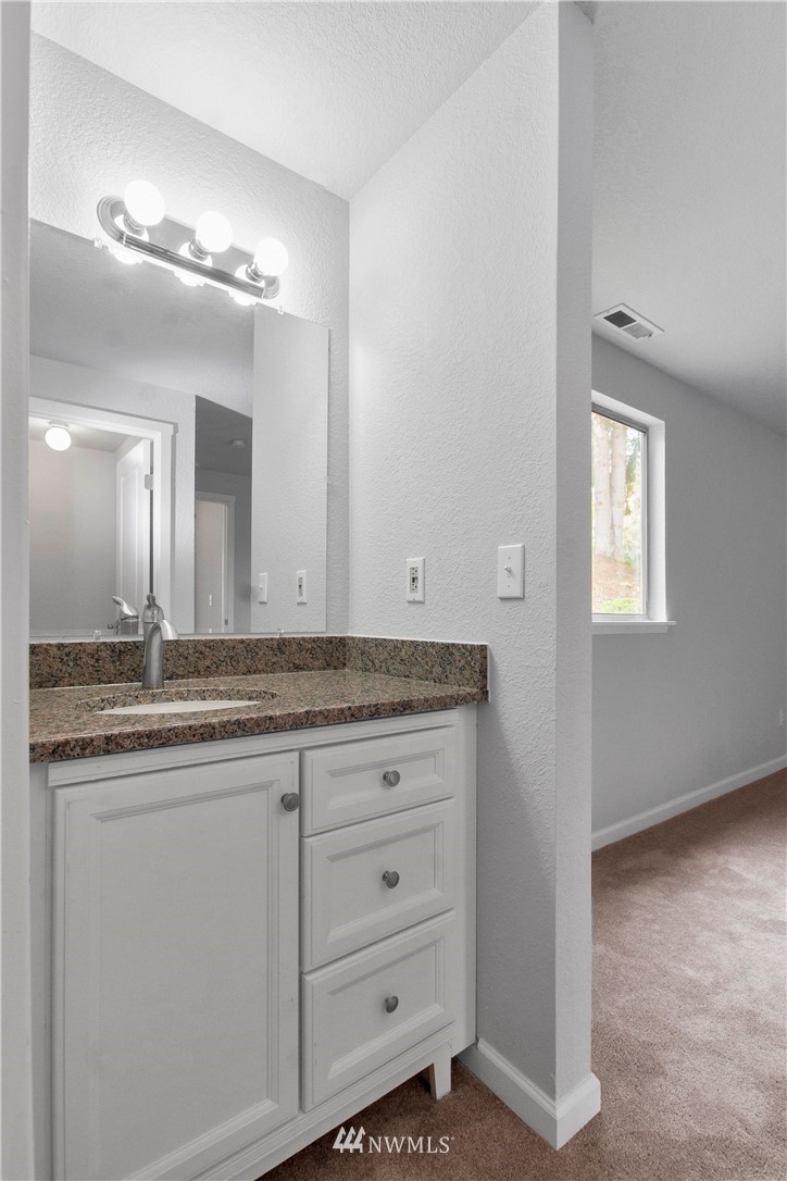 1454 Diamond Road Southeast Lacey, WA 98503 - Photo 9 of 16 Gallery Image 9