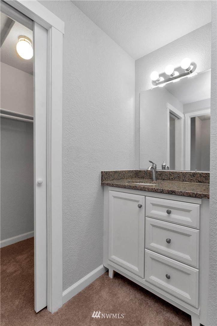 1454 Diamond Road Southeast Lacey, WA 98503 - Photo 10 of 16 Gallery Image 10