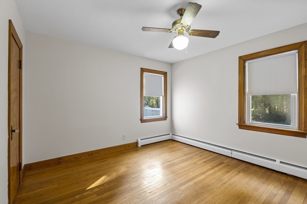 94 Stevens Road Swansea, MA 02777 - Photo 12 of 34 Gallery Image 12