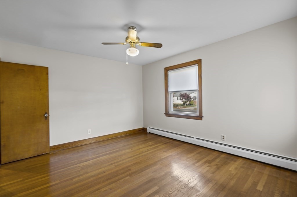 94 Stevens Road Swansea, MA 02777 - Photo 16 of 34 Gallery Image 16