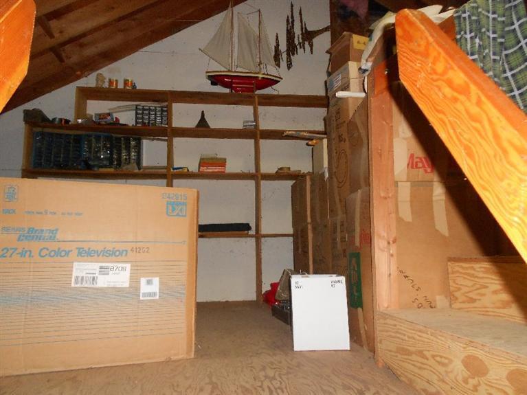5001 Takilma Road Cave Junction, OR 97523 - Photo 23 of 27 more storage upstairs