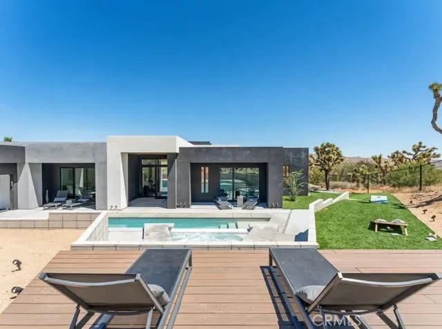 $1,700,000 | 8175 Fox Trail, Yucca Valley, CA 92284