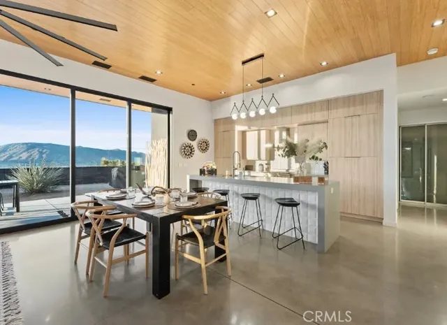 $1,700,000 | 8175 Fox Trail, Yucca Valley, CA 92284