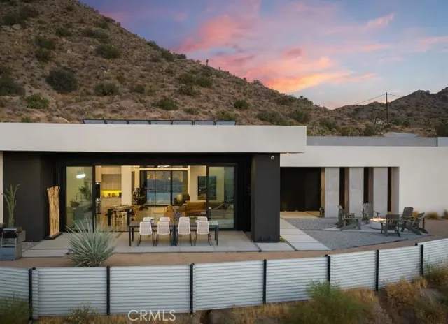 $1,700,000 | 8175 Fox Trail, Yucca Valley, CA 92284