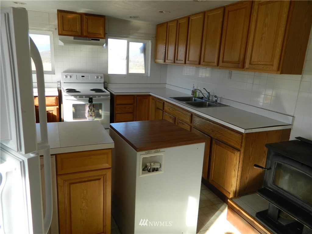 99 Moon Dust Road Tonasket, WA 98855 - Photo 13 of 22 Gallery Image 13