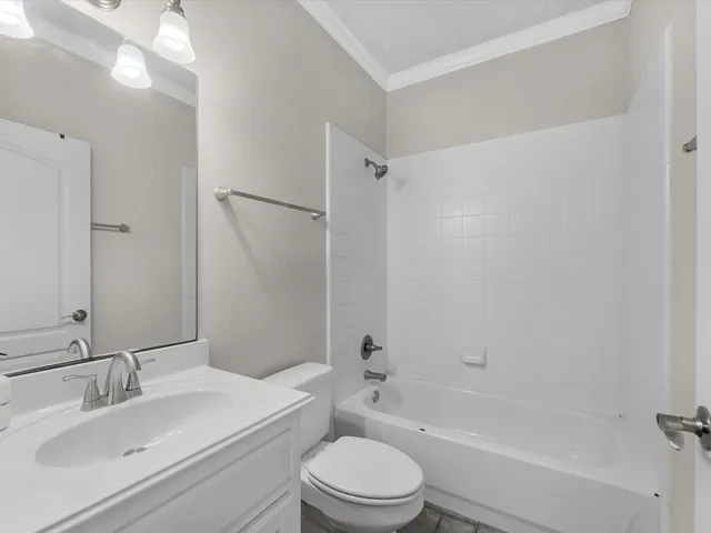 $395,000 | 220 Harbour Row Drive, Coldspring, TX 77331