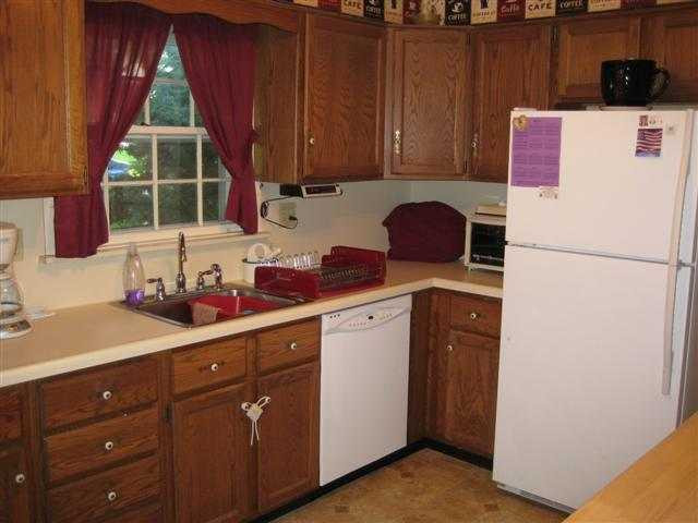 4 Eastview Road Colonie, NY 12110 - Photo 3 of 12 Photo 3