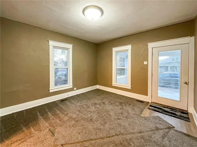 $159,500 | 923 East 10th Street, Sedalia, MO 65301