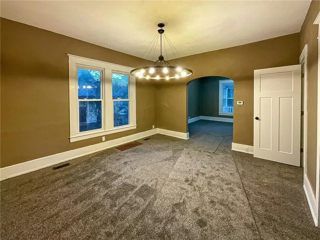 $159,500 | 923 East 10th Street, Sedalia, MO 65301