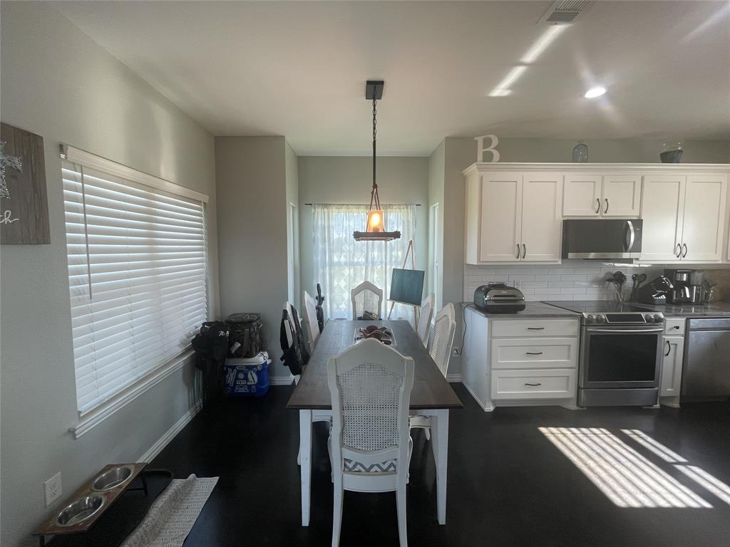 2622 Refuge Road Sherman, TX 75092 - Photo 10 of 34