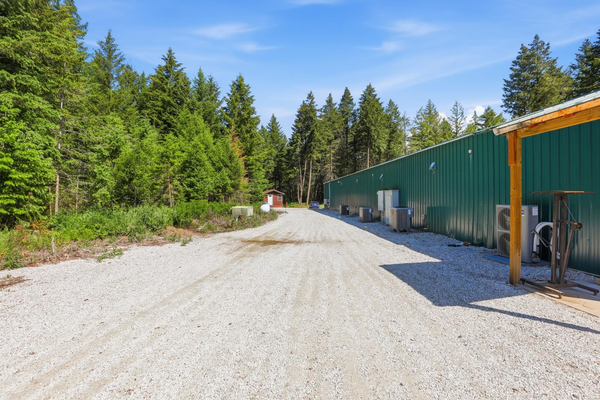 5426 West Crosscut Road Deer Park, WA 99006 - Photo 33 of 48