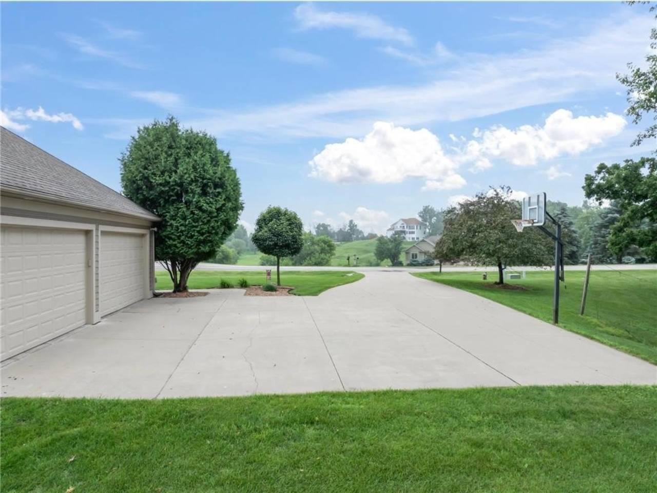 1057 Ridge Crest Lane Northwest Rochester, MN 55901 - Photo 82 of 103
