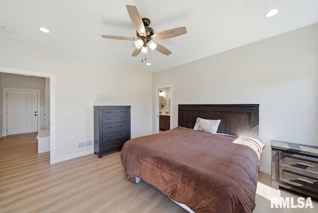 215 Cypress Point Washington, IL 61571 - Photo 20 of 39