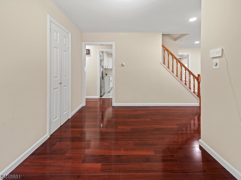 469 King George Road Bernards, NJ 07920 - Photo 10 of 36 Gallery Image 10