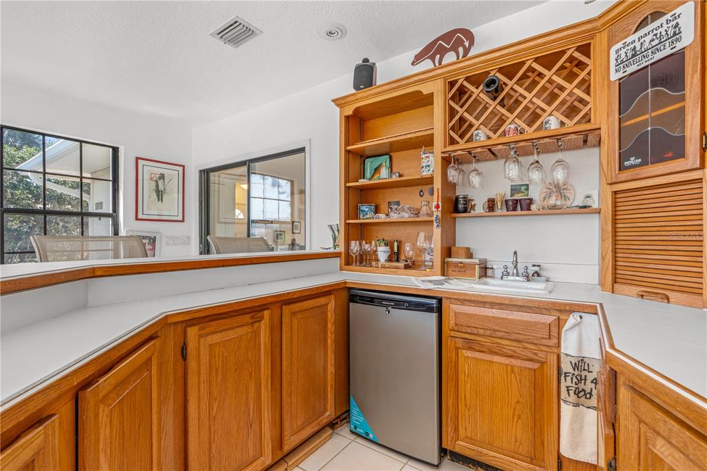 1818 South Riverside Drive Edgewater, FL 32141 - Photo 12 of 46