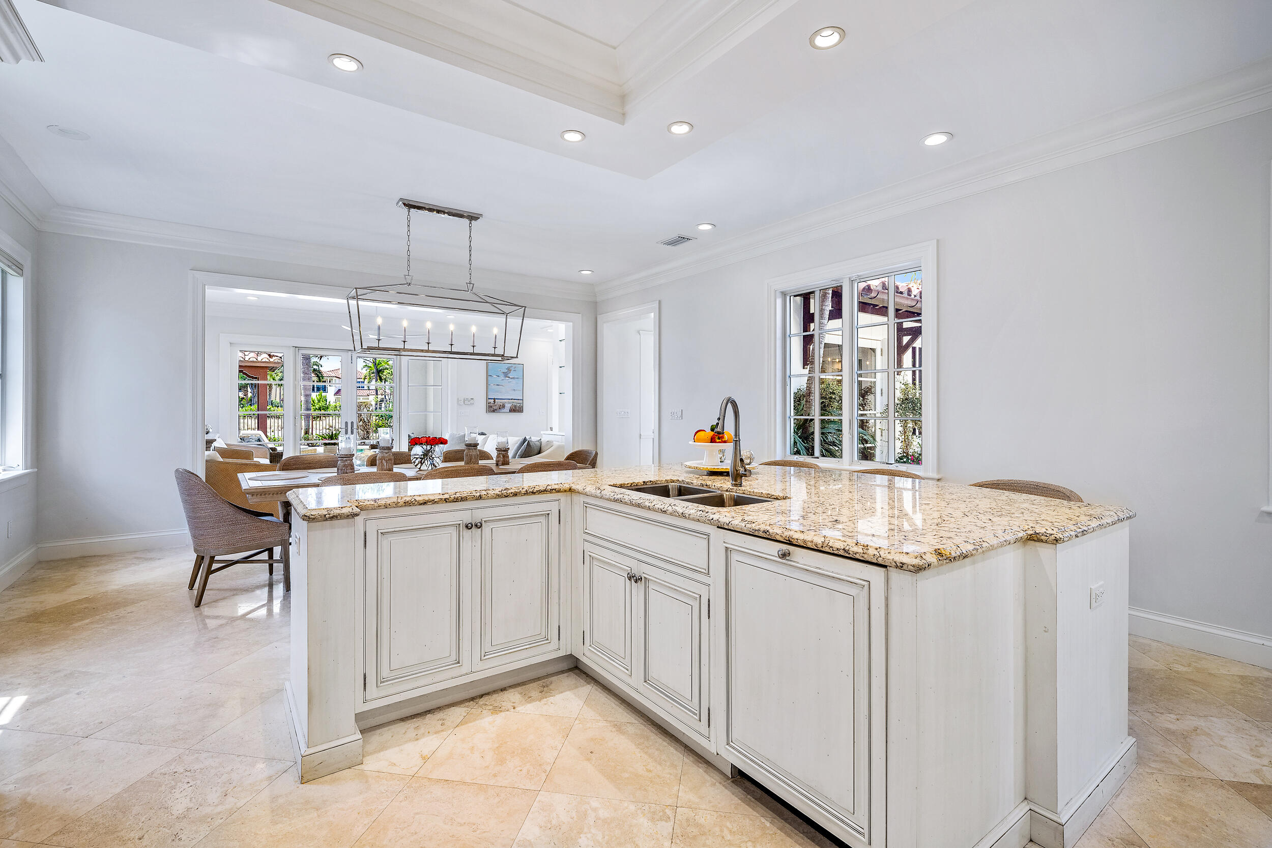 426 Red Hawk Drive Jupiter, FL 33477 - Photo 19 of 29 Kitchen