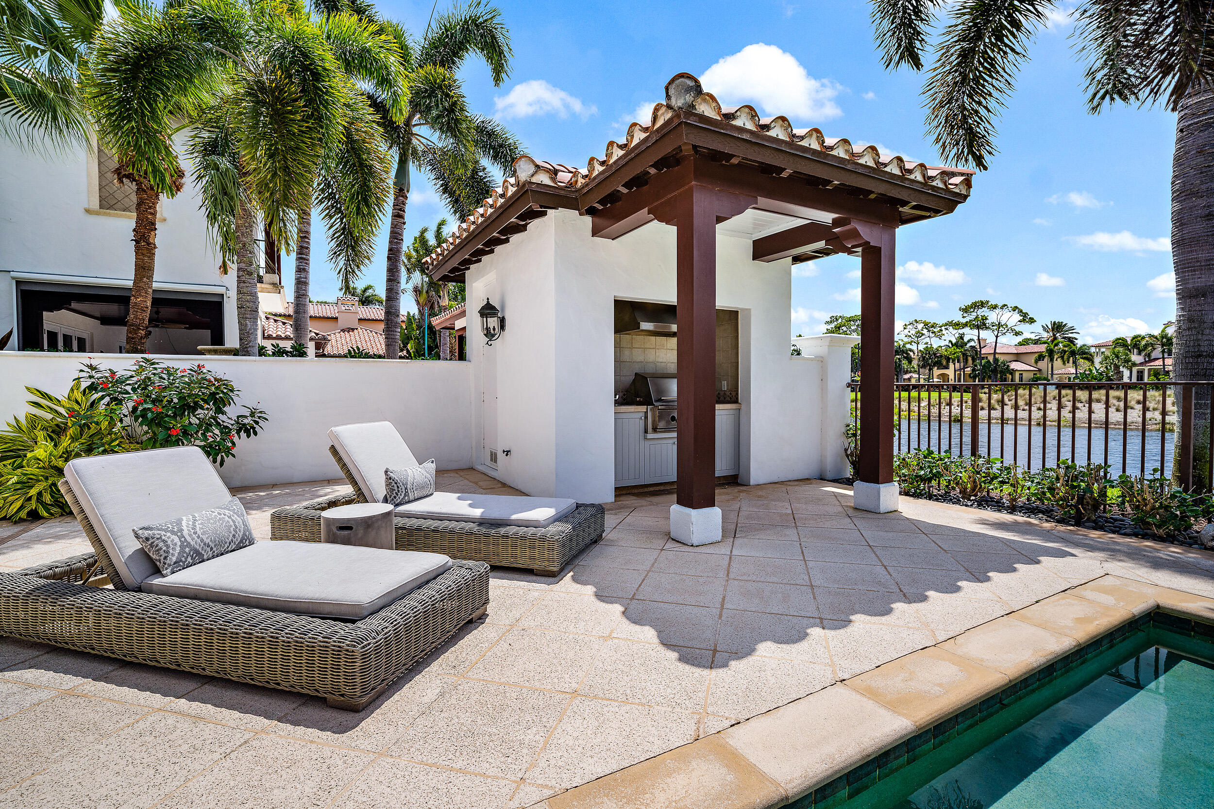 426 Red Hawk Drive Jupiter, FL 33477 - Photo 9 of 29 Patio/Grill