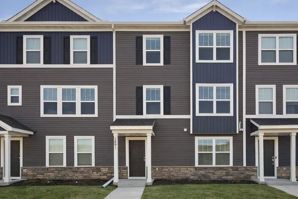 $384,900 | 5891 156th Way, St. Paul, MN 55124