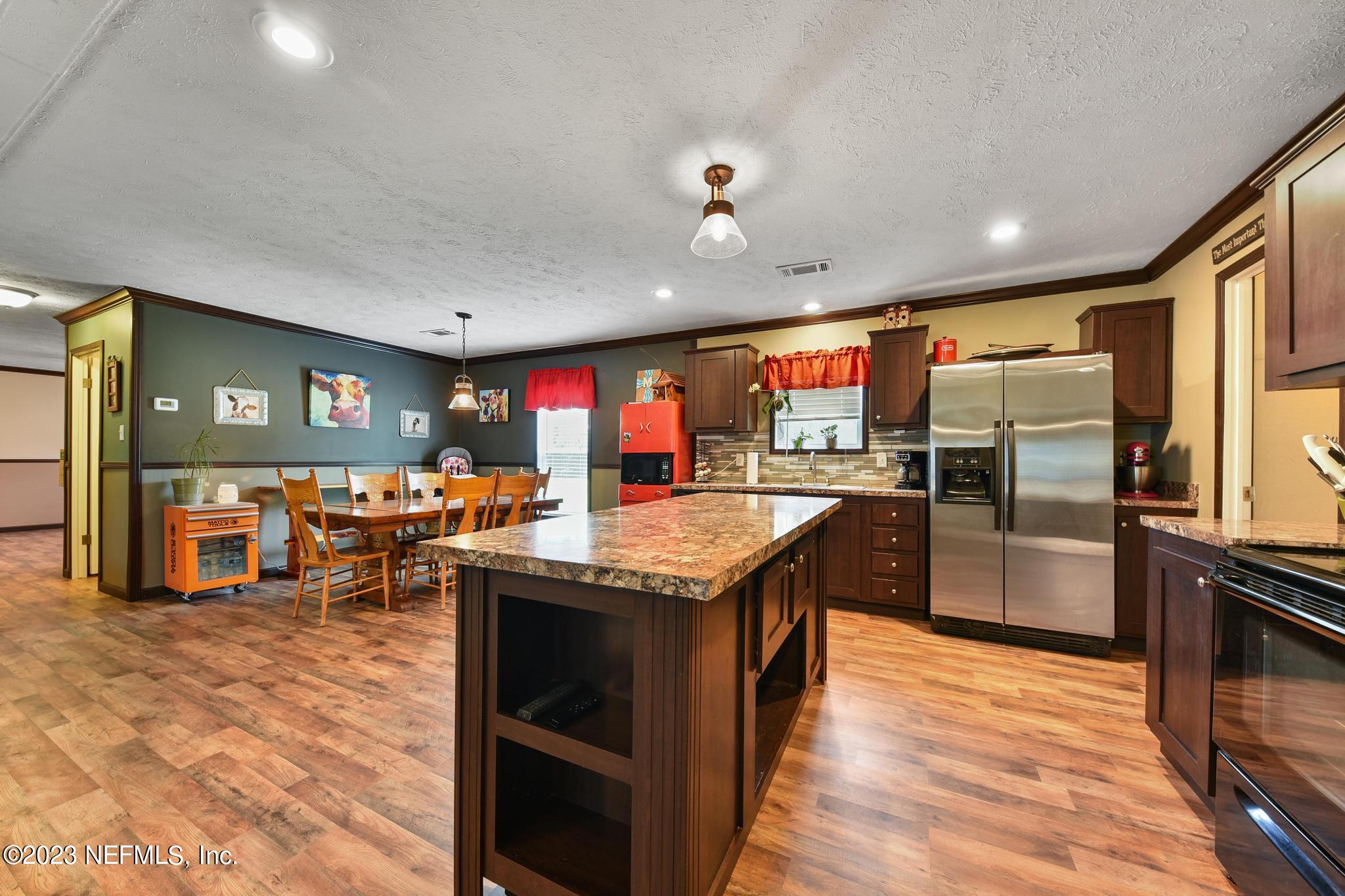 4028 Starratt Road Jacksonville, FL 32226 - Photo 9 of 25 SM8923-09
